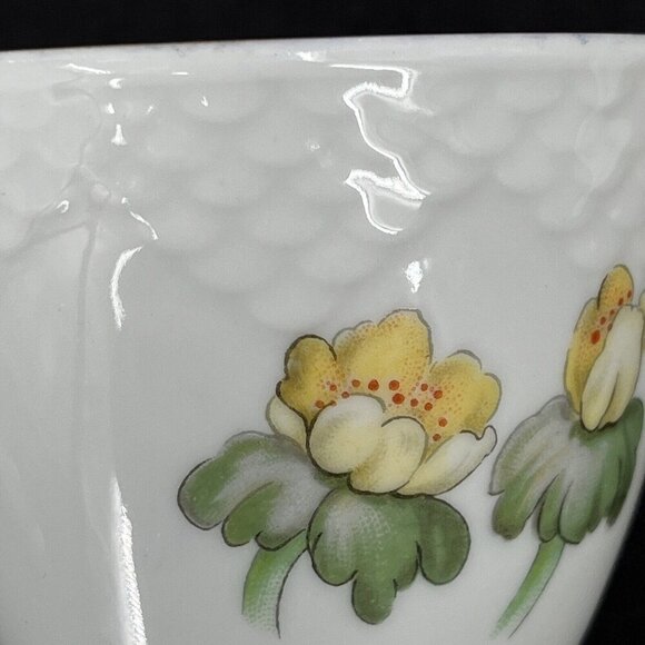 Bing & Grondahl B&G Kjobenhavn Denmark Porcelain Cups Saucers Yellow Set of 2 - Picture 10 of 10